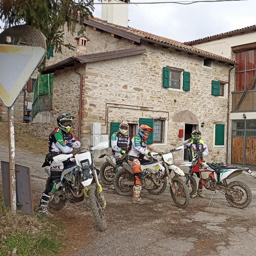 La Corte Dei Celti San Benedetto Del Querceto 外观 照片