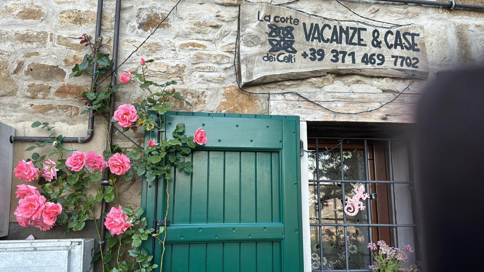 La Corte Dei Celti San Benedetto Del Querceto 外观 照片